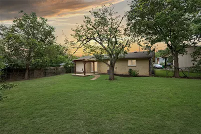 8204 Kellog Court, Austin, TX 78745 - Photo 20