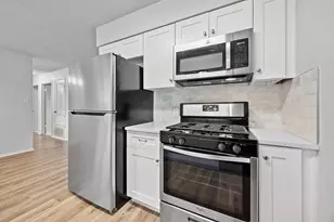 8204 Kellog Ct, Austin, TX 78745 - Photo 10