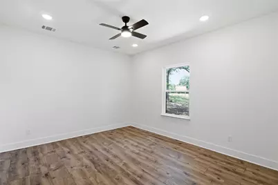 495 Cypress Trail Loop, Rockdale, TX 76567 - Photo 18