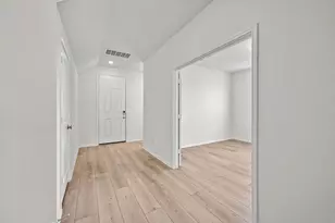 15004 Garrano Wy, Manor, TX 78653 - Photo 6