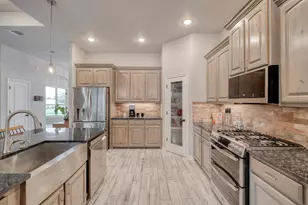 101 Enclave Park Cv, Georgetown, TX 78633 - Photo 10