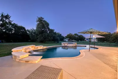 101 Enclave Park Cove, Georgetown, TX 78633 - Photo 32