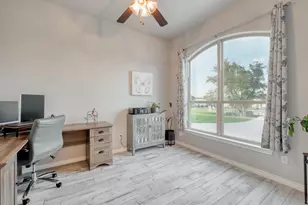 101 Enclave Park Cv, Georgetown, TX 78633 - Photo 14