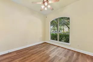 11213 Woodland Hills Trail, Austin, TX 78732 - Photo 16