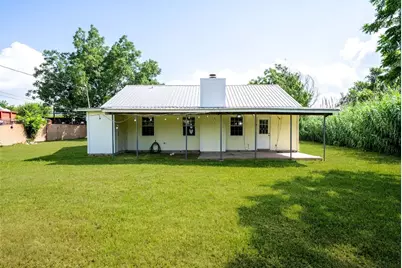 1717 NW Fleischer Drive NW, Pflugerville, TX 78728 - Photo 2