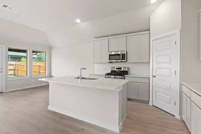 102 Melrose Street, Hutto, TX 78634 - Photo 8