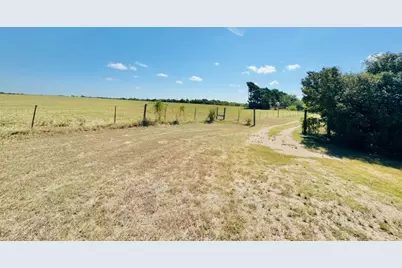 702 Pleasant Grove Road, Elgin, TX 78621 - Photo 36