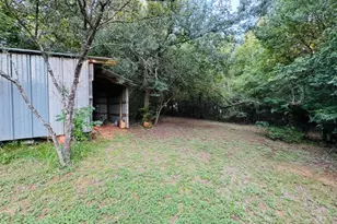 702 Pleasant Grove Rd, Elgin, TX 78621 - Photo 34