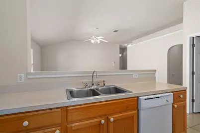 1322 Tumbling River Drive, Leander, TX 78641 - Photo 10