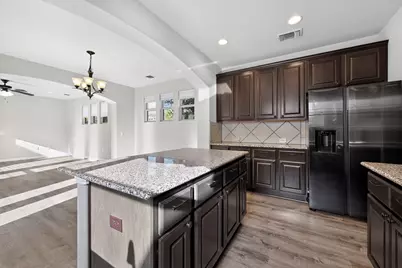 5800 Baythorne Drive, Austin, TX 78747 - Photo 14