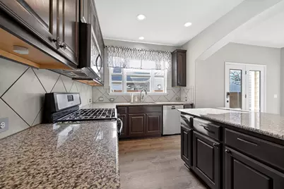 5800 Baythorne Drive, Austin, TX 78747 - Photo 16