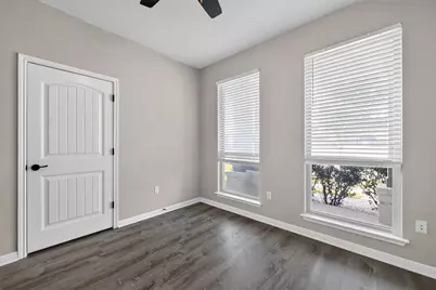 5800 Baythorne Drive, Austin, TX 78747 - Photo 8