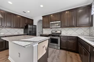 5800 Baythorne Dr, Austin, TX 78747 - Photo 16