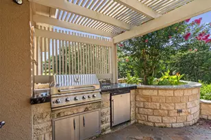 300 Pipe Creek Ln, Georgetown, TX 78633 - Photo 36