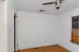 1003 Arthur Stiles Rd, Austin, TX 78721 - Photo 10