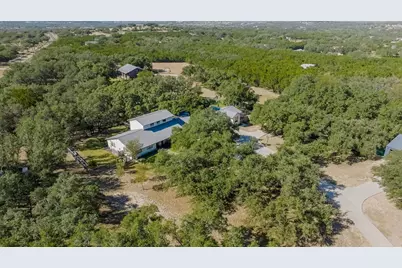 4200 Deer Trail, Spicewood, TX 78669 - Photo 30