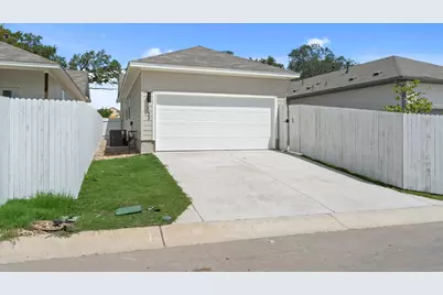 255 Rieber Road, Kyle, TX 78640 - Photo 10