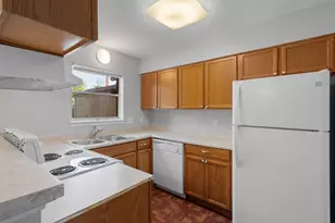 5800 Belmoor Dr, Austin, TX 78723 - Photo 6
