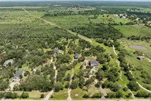 3705 Callihan Rd, Luling, TX 78648 - Photo 24
