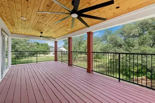 3705 Callihan Rd, Luling, TX 78648 - Photo 22