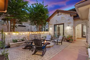 215 Rocky Coast Dr, Lakeway, TX 78738 - Photo 2