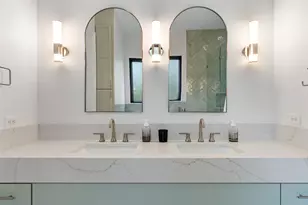 215 Rocky Coast Dr, Lakeway, TX 78738 - Photo 24