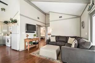 2591 Lakeshore Dr, Canyon Lake, TX 78133 - Photo 4