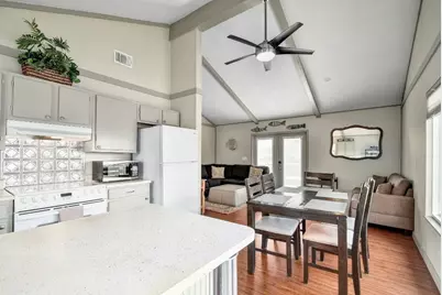 2591 Lakeshore Drive, Canyon Lake, TX 78133 - Photo 10