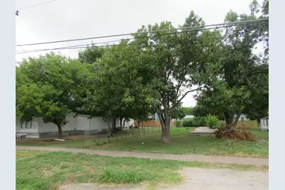 210 E E Carrie Manor Road, Manor, TX 78653 - Photo 12