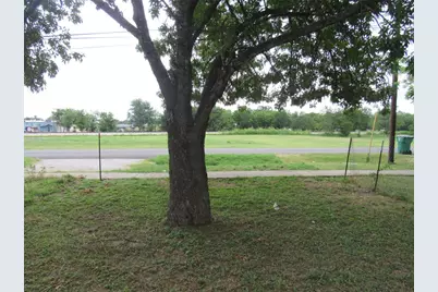 210 E E Carrie Manor Road, Manor, TX 78653 - Photo 18