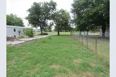 210 E E Carrie Manor Road, Manor, TX 78653 - Photo 10