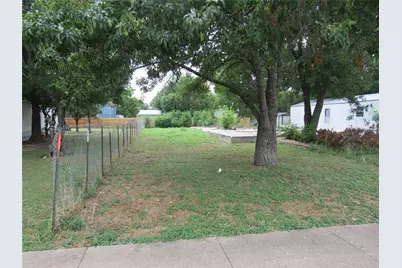 210 E E Carrie Manor Road, Manor, TX 78653 - Photo 2