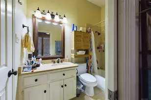 914 W 26th St, Austin, TX 78705 - Photo 18