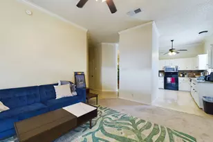 914 W 26th St, Austin, TX 78705 - Photo 8