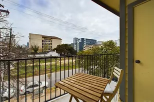 914 W 26th St, Austin, TX 78705 - Photo 10