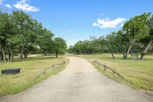 115 Sundown Ridge, Austin, TX 78737 - Photo 34
