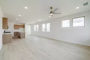 226 Hornet St, Elgin, TX 78621 - Photo 10