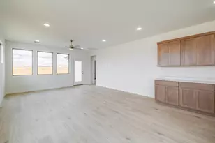 226 Hornet St, Elgin, TX 78621 - Photo 6