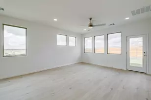 226 Hornet St, Elgin, TX 78621 - Photo 8