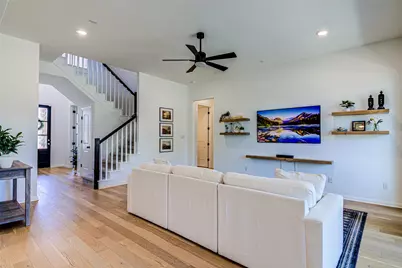 1976 Headwaters Boulevard, Dripping Springs, TX 78620 - Photo 12