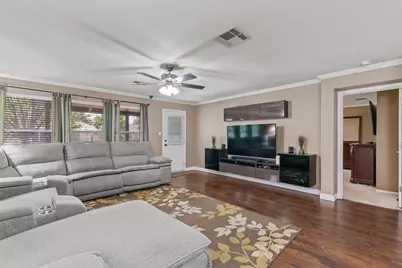 212 Herrera Trail, Hutto, TX 78634 - Photo 12