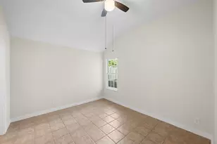 12922 Staton Dr, Austin, TX 78727 - Photo 12