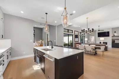 501 Black Wolf Run, Austin, TX 78738 - Photo 10