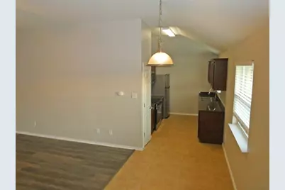 113 Soapstone Drive, Jarrell, TX 76537 - Photo 6