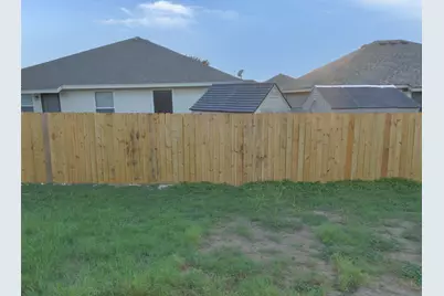 113 Soapstone Drive, Jarrell, TX 76537 - Photo 20