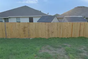 113 Soapstone Dr, Jarrell, TX 76537 - Photo 20