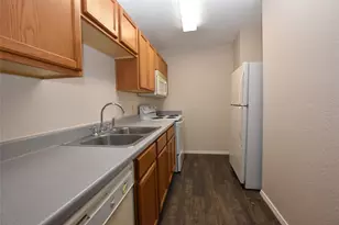 921 Sagewood Trail, San Marcos, TX 78666 - Photo 6