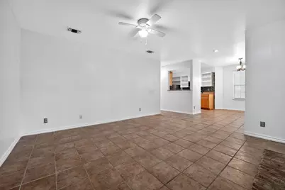 2906 West Avenue #9, Austin, TX 78705 - Photo 8