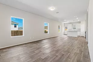 12013 Murano Dr, Austin, TX 78747 - Photo 10