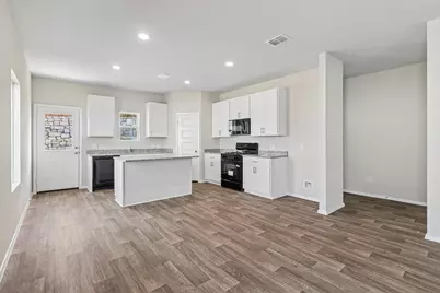 12013 Murano Drive, Austin, TX 78747 - Photo 8